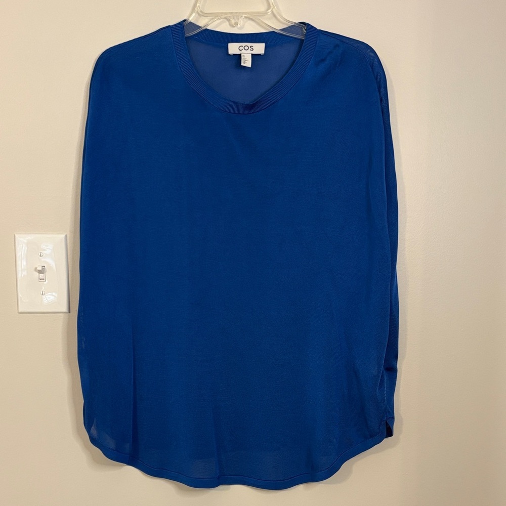 COS size L Women's 100%Viscose Knit Vibrant Blue Top